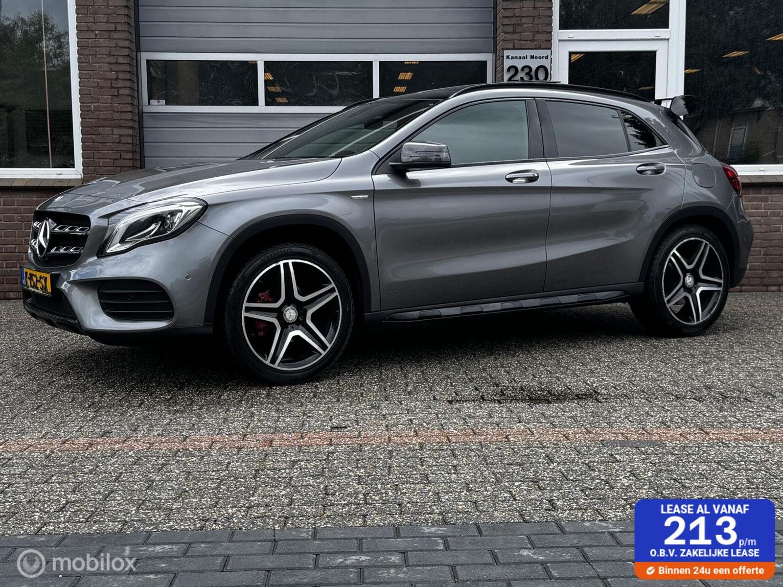MERCEDES-BENZ GLA 200
