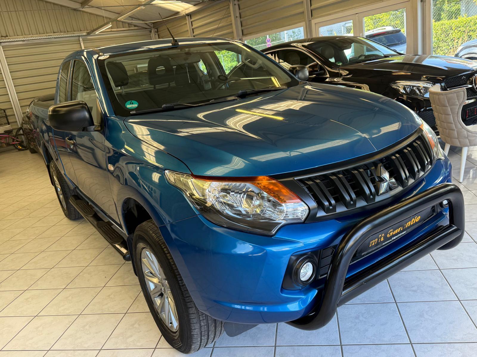 Mitsubishi L200 Basis Club Cab 4WD 1Hand AHK 3,5t LKW-Zul