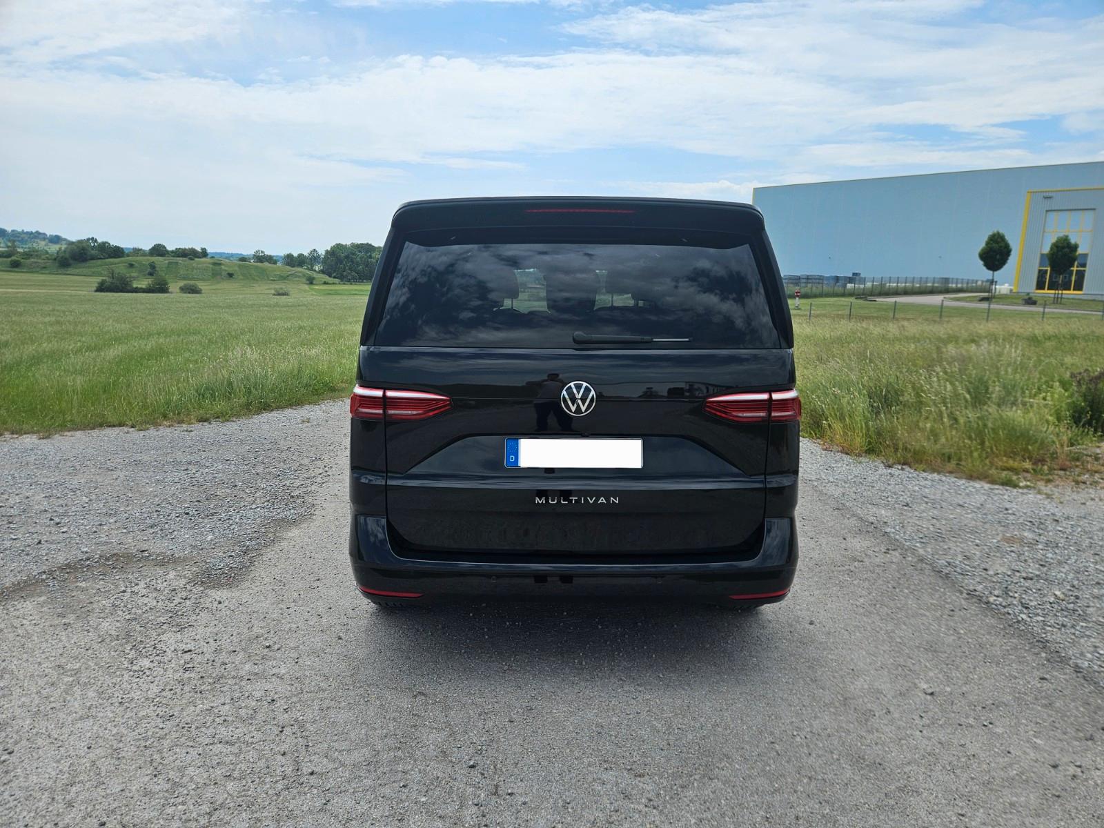 Volkswagen T7 Multivan 1,5 TSI OPF DSG - 7 Sitzer