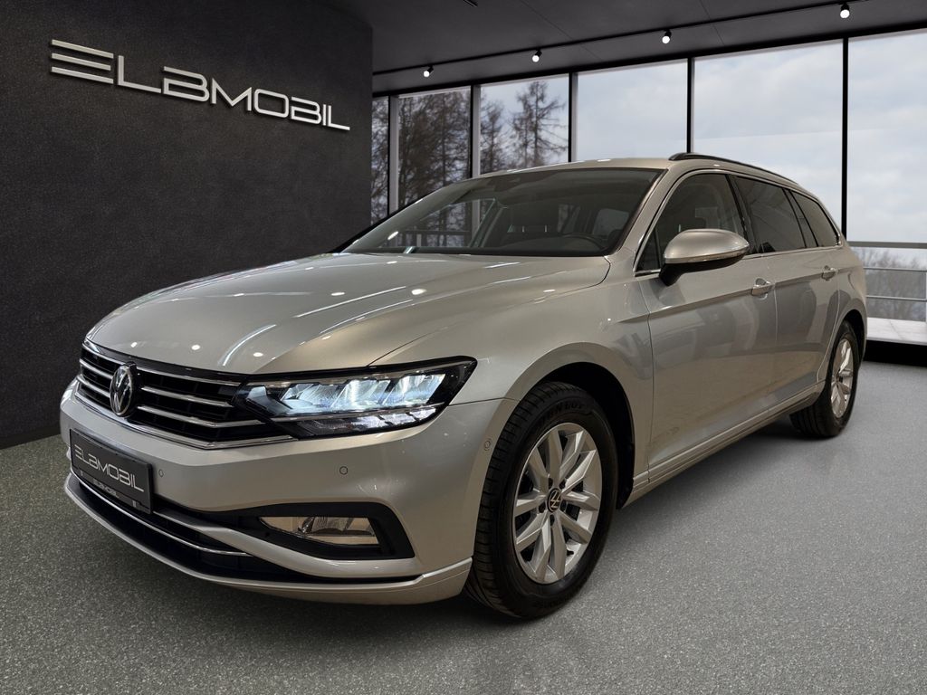 VW Passat Variant - Bild 2