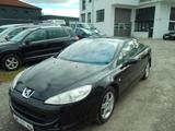 Peugeot 407 Coupe Platinum*Leder*Xenon*6.Gang*PDC** - Peugeot 407 Platinum mit Benzin-Antrieb