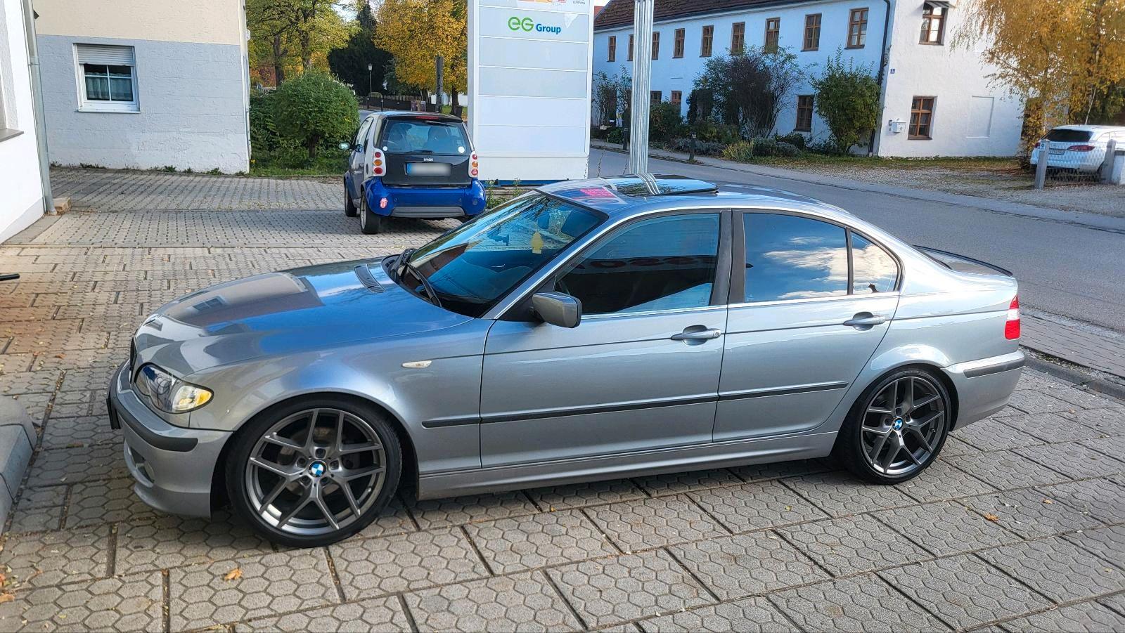 BMW 320