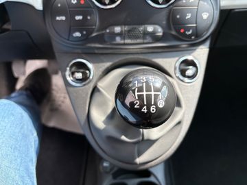 Fahrzeugabbildung Fiat 500 Lim Mild Hybrid Navi DAB Klimaaut. Temp uvm.