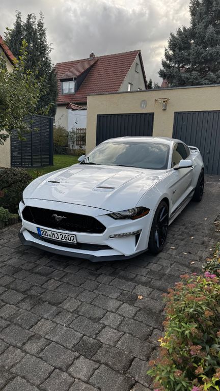 Image of Ford Mustang