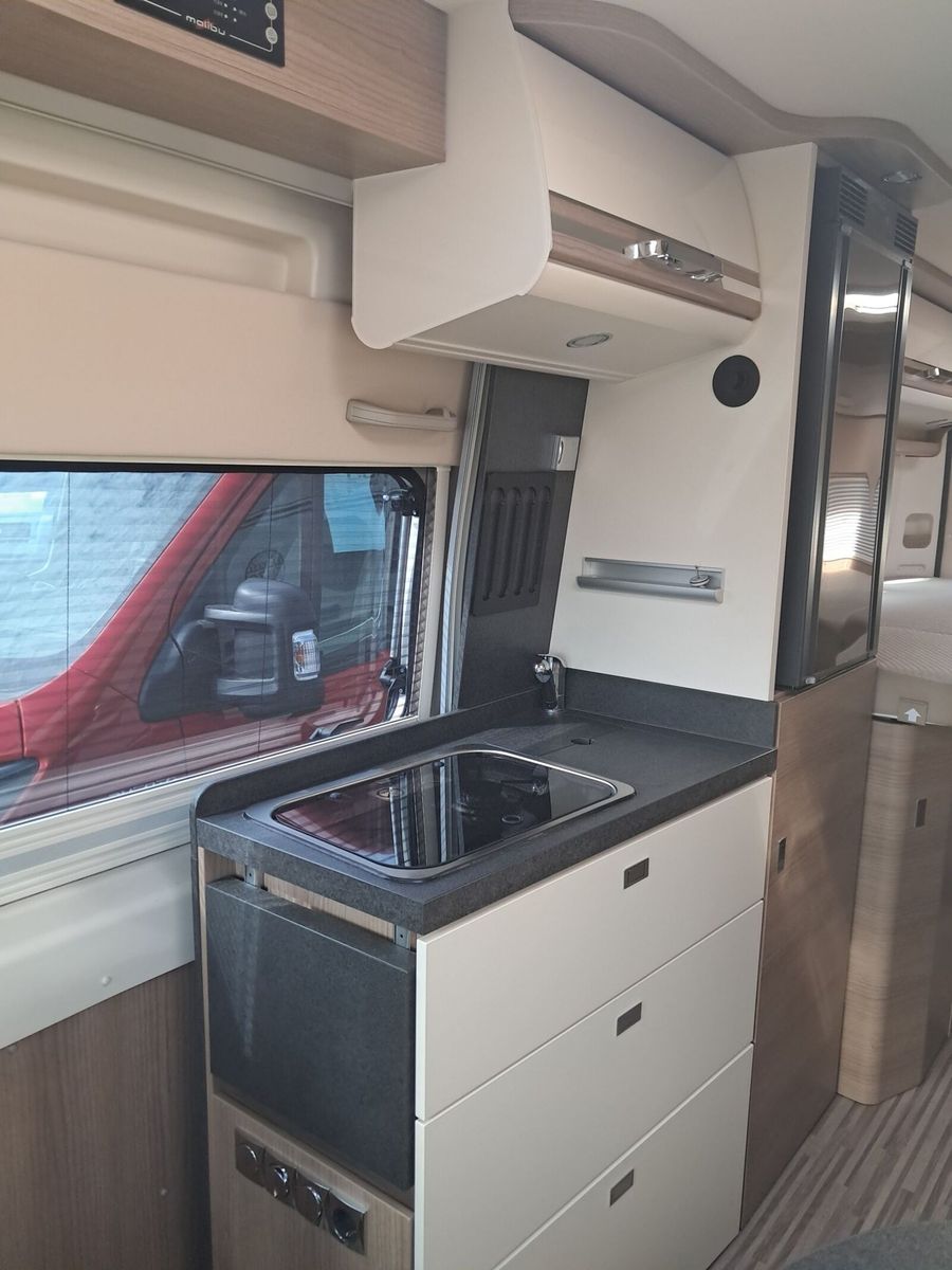 Fahrzeugabbildung Malibu Van comfort 640 LE Automatik.AHK,Markise