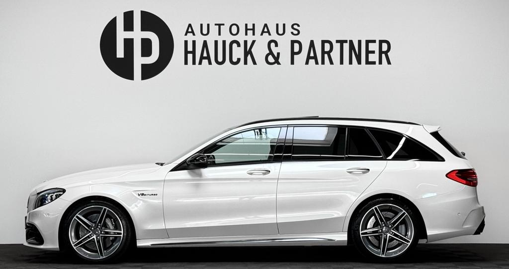 Mercedes-Benz C 63 AMG