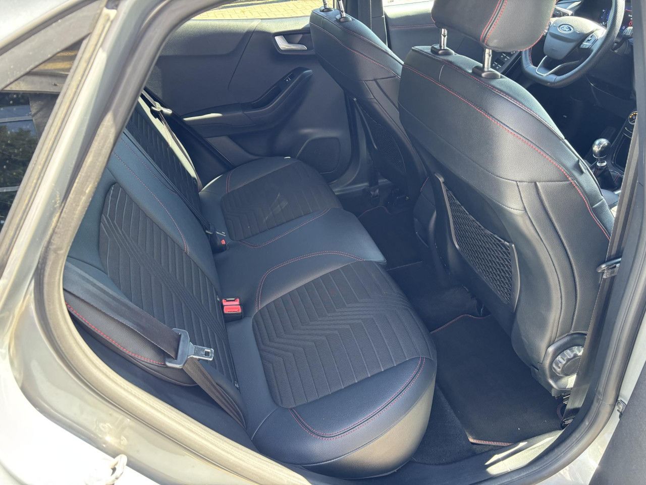 FORD Puma 1.0 EcoBoost Hybrid ST-LINE AHK Navi