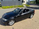 BMW 118i  Cabrio /Klima /E- Dach/Leder/ 1. Hand - BMW 118 in Köln