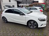 Mercedes-Benz A 180 Style Style - Mercedes-Benz A 180 mit Panoramadach