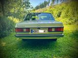 Mercedes-Benz 230E  W123  Rostfreier Sammlerzustand (Note 2+) - Mercedes-Benz S123
