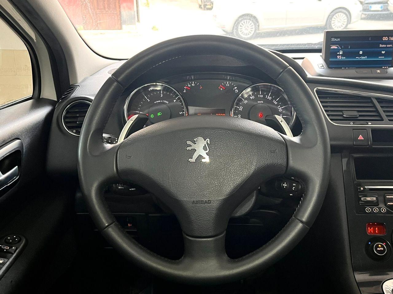 Peugeot 3008 2011 — photo 11