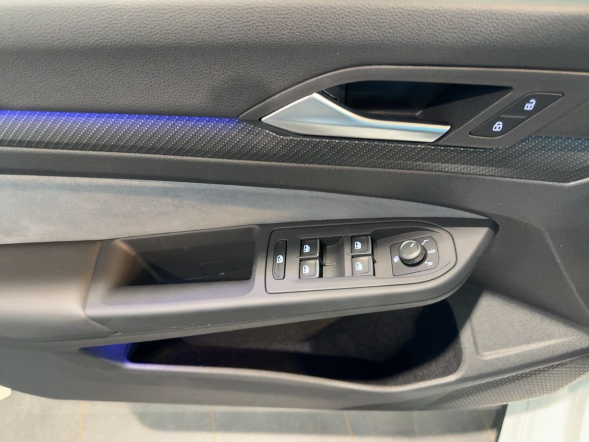 Volkswagen Golf - Bild 14