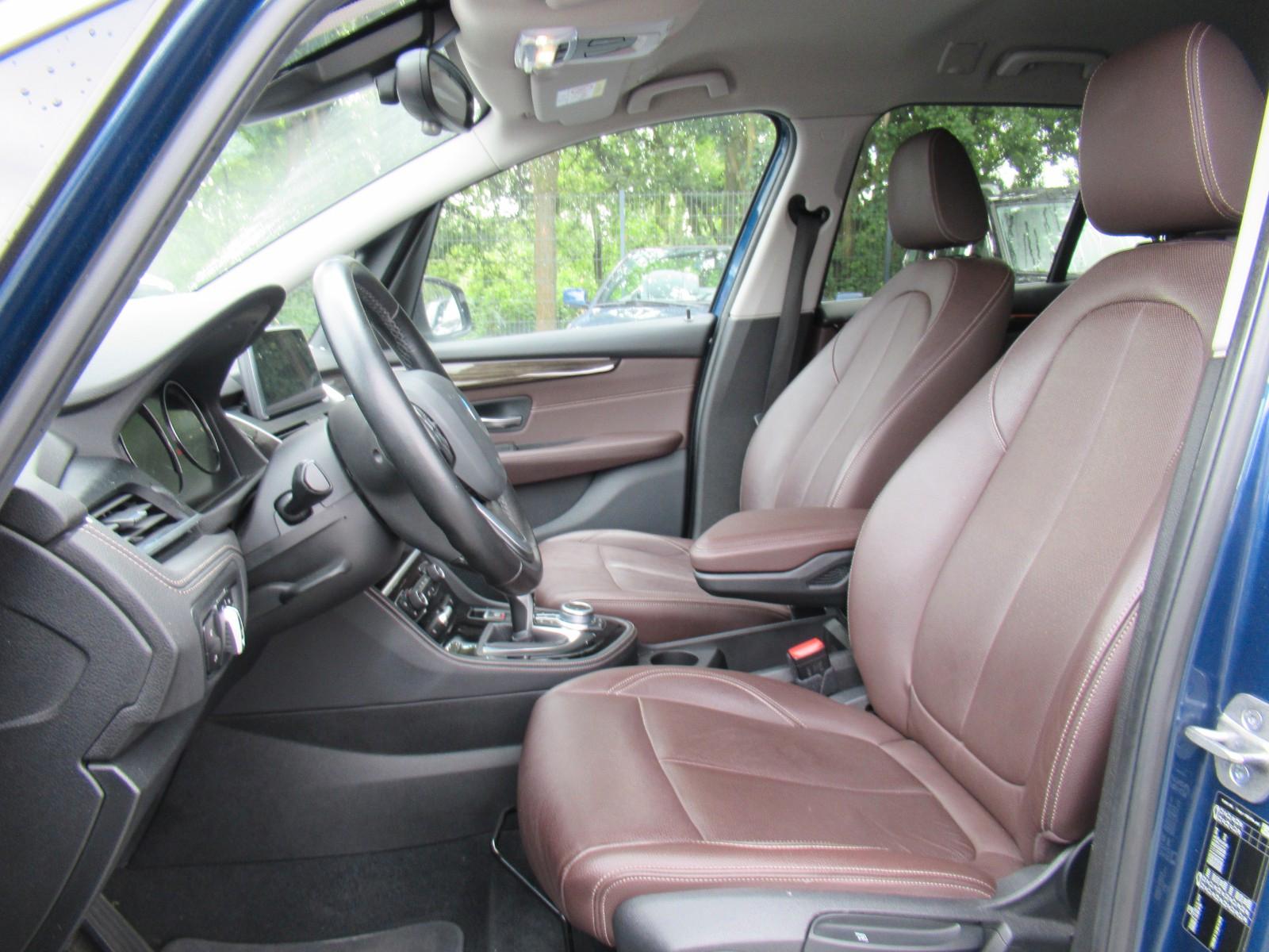 BMW 218 2 Gran Tourer 218 i Luxury Line, миниатюра 18
