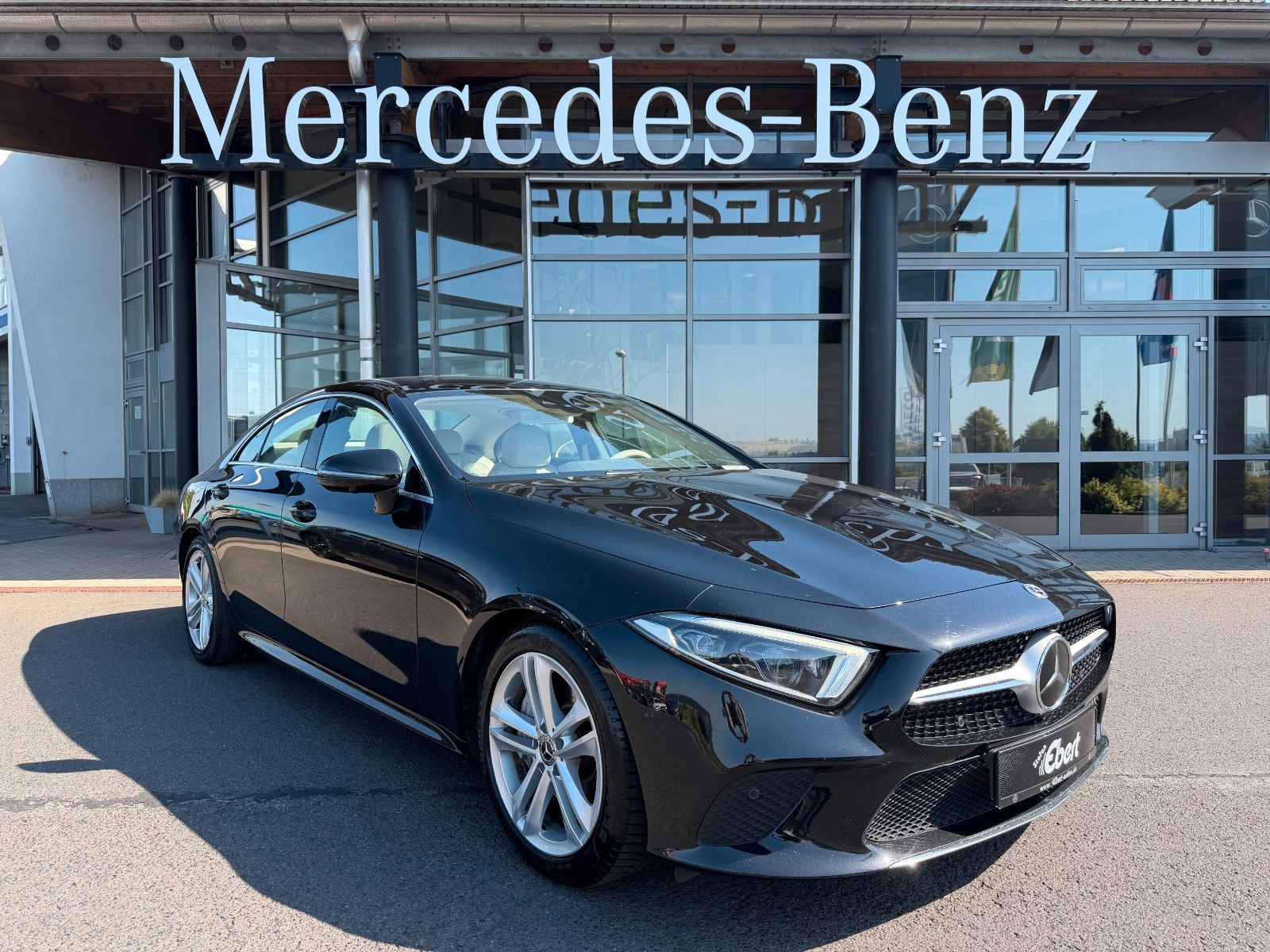 Fahrzeugabbildung Mercedes-Benz CLS 450 4M+Distr+ESD+AirM+Sitzklima+360