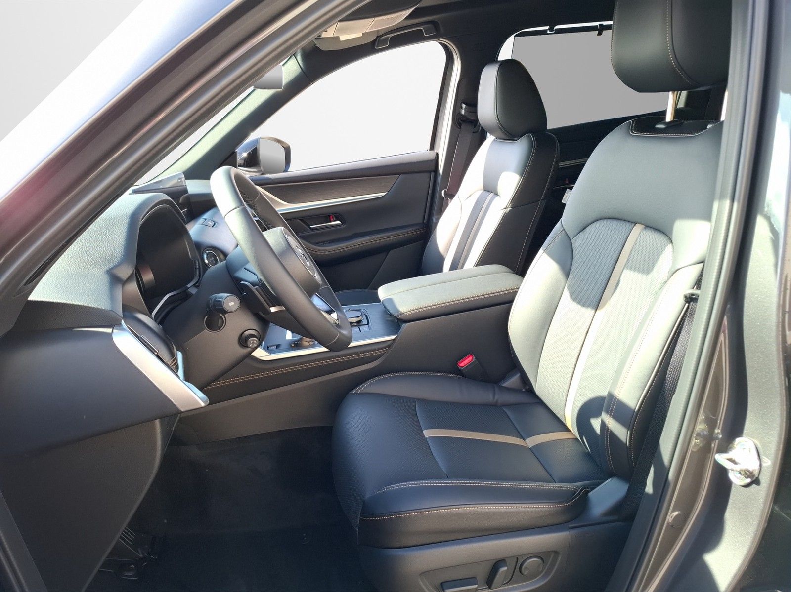 MAZDA CX-80 e-SKYACTIV PHEV 327 8AT AWD Homura Plus 7- - Image 9