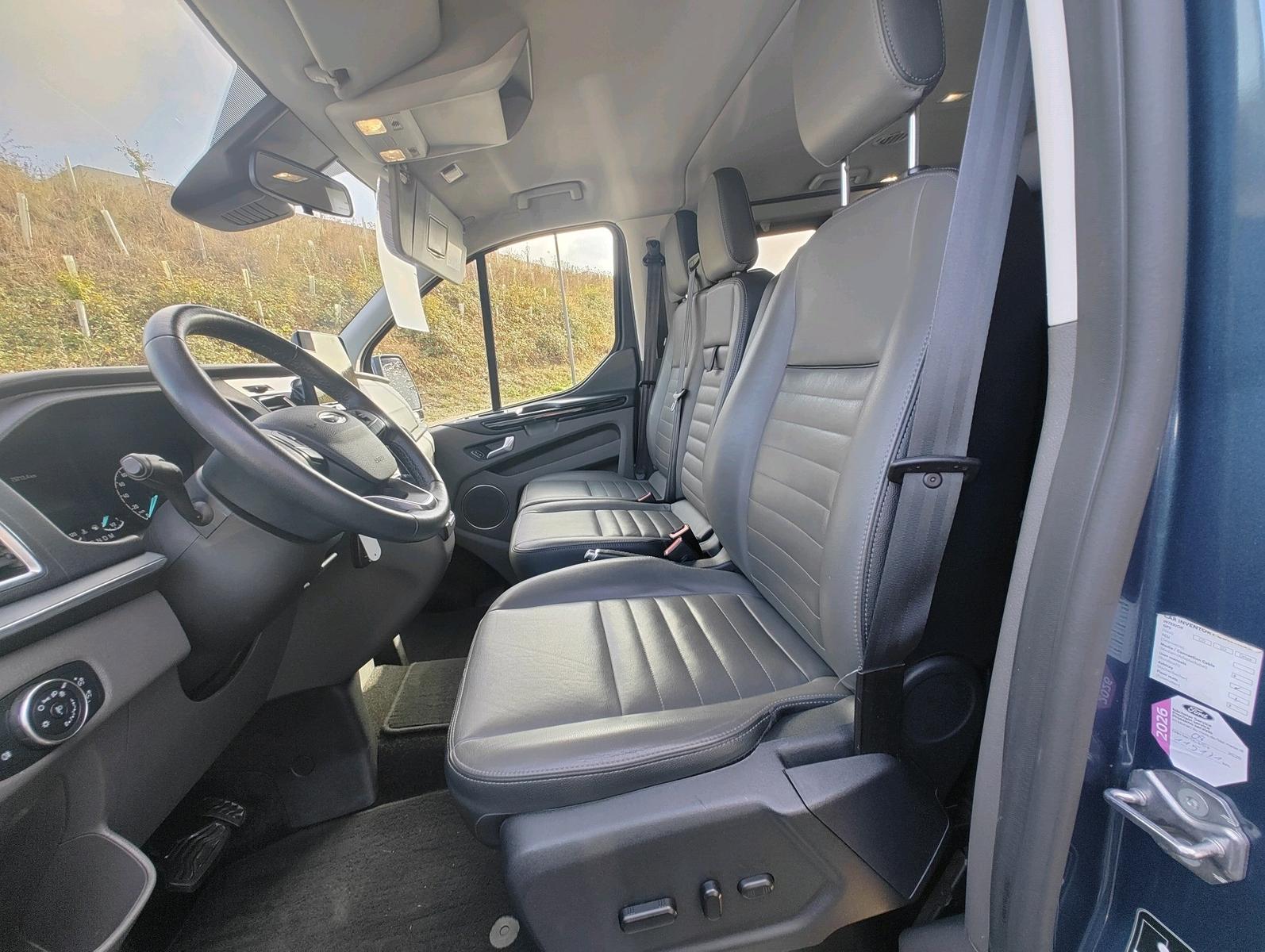 Ford Tourneo Custom Kombi L1 Titanium Automatik