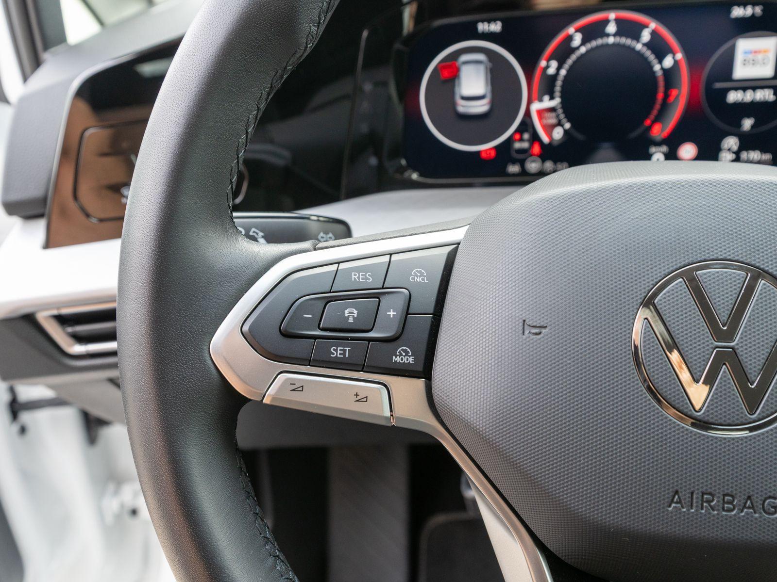 Volkswagen Golf Life 1.5 TSI LED Navi RFK SHZ HUD Stdhzg, миниатюра 16