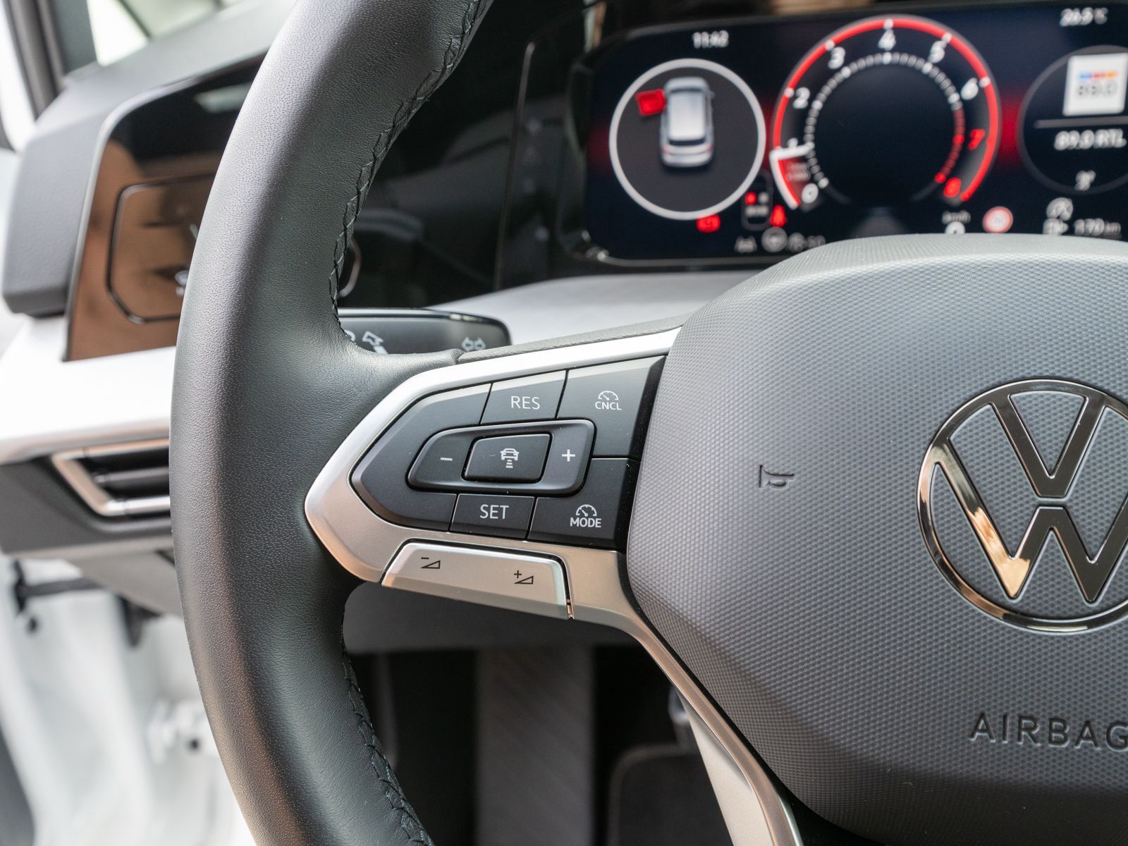 Volkswagen Golf - Bild 18