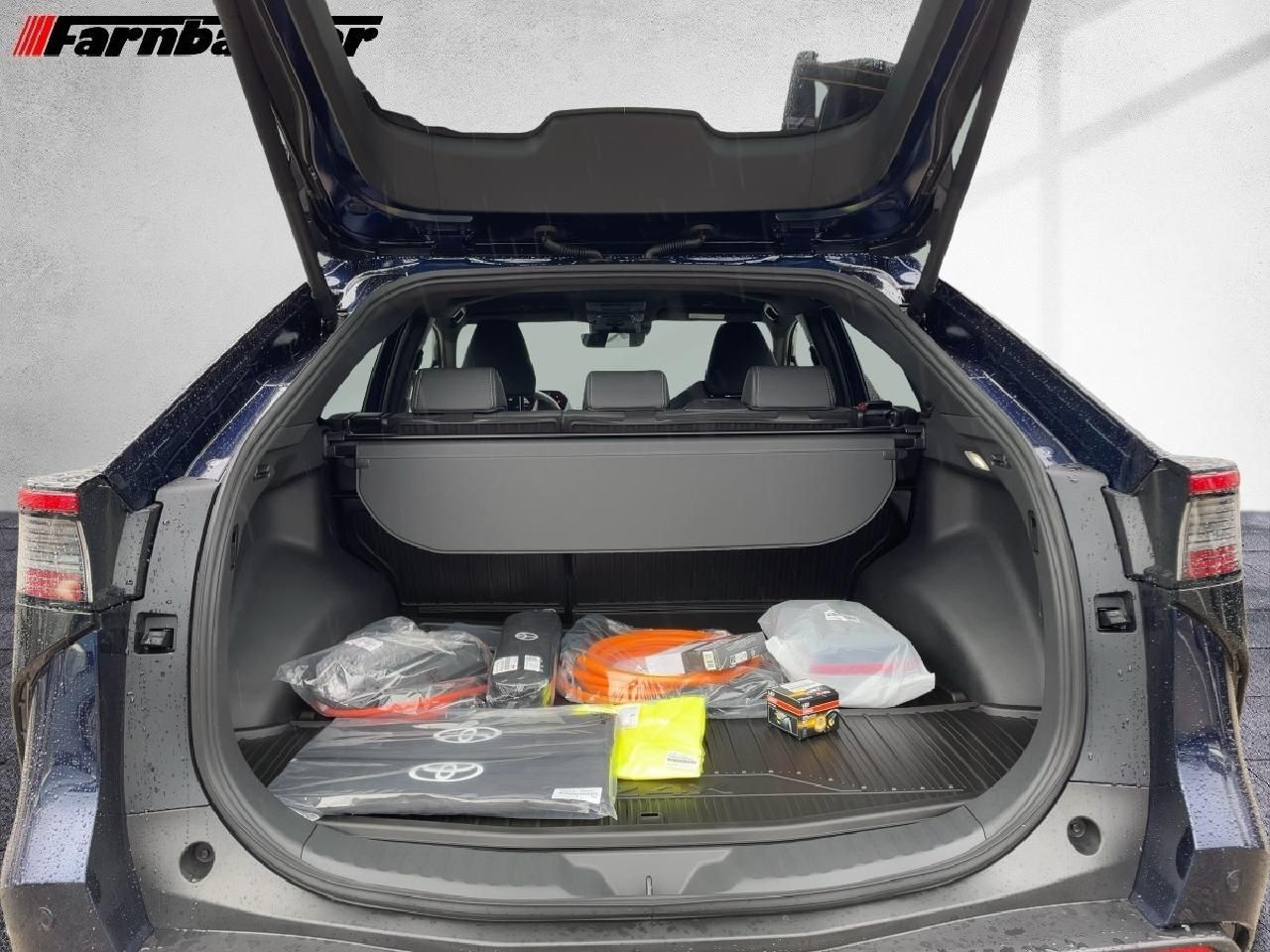 Fahrzeugabbildung Toyota bZ4X 150 kWh FWD 4x2 Teamplayer