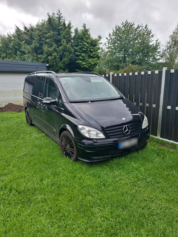 Image of Mercedes-Benz Viano