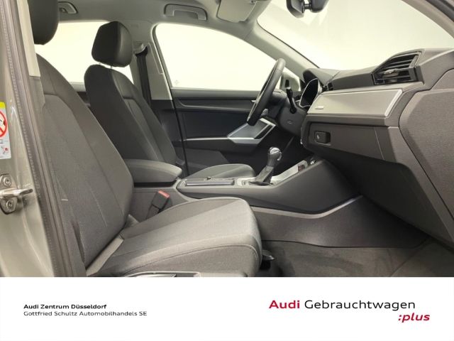 Audi Q3 35 TFSI LED CARPLAY 360 MMI foto 18