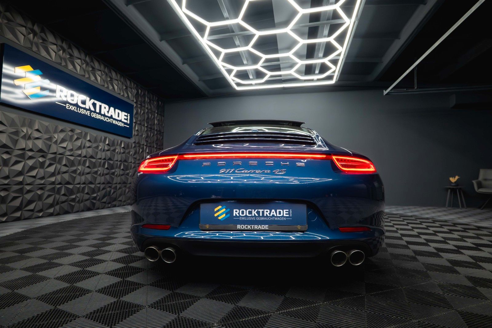 Fahrzeugabbildung Porsche 991 911 Carrera 4 S *111 Punkte*Pano*Sportabgas*