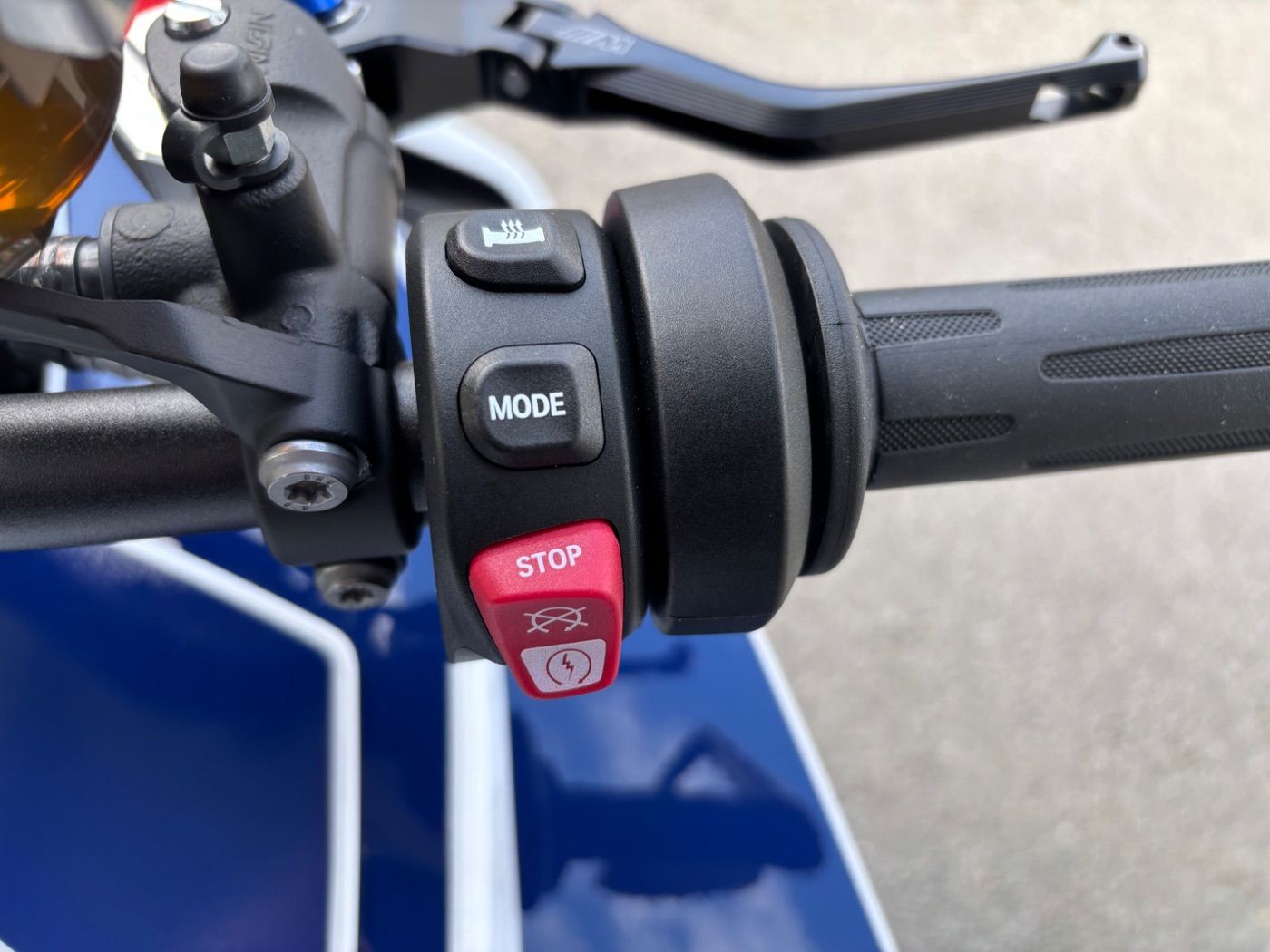 Fahrzeugabbildung BMW M 1000 XR