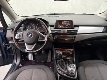 BMW 216 - 6