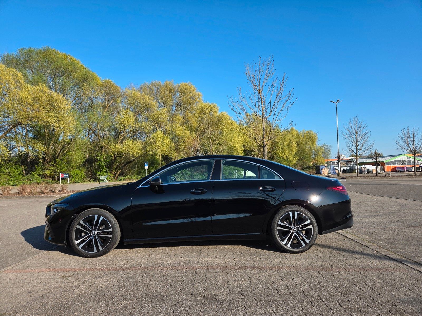 MERCEDES-BENZ CLA 180 mit Lenkradheizung
