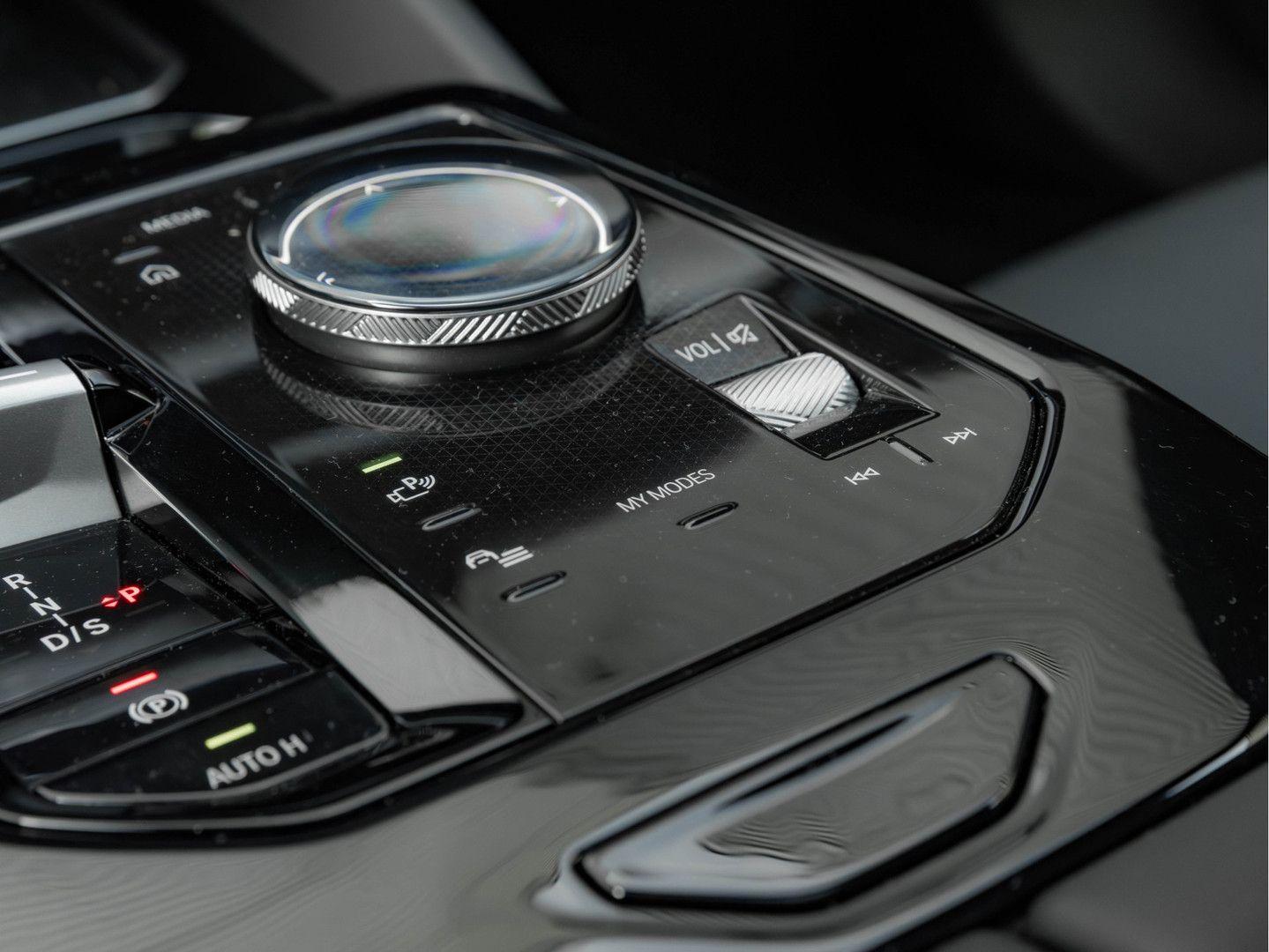 BMW 530 5-serie Touring 530e M-Sport Pro - Pano - AH
