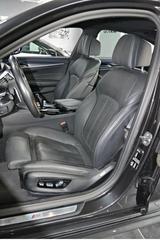 BMW 530d M Paket Lim. Scheckheft Vollaustattung  - BMW 530 in Lübeck