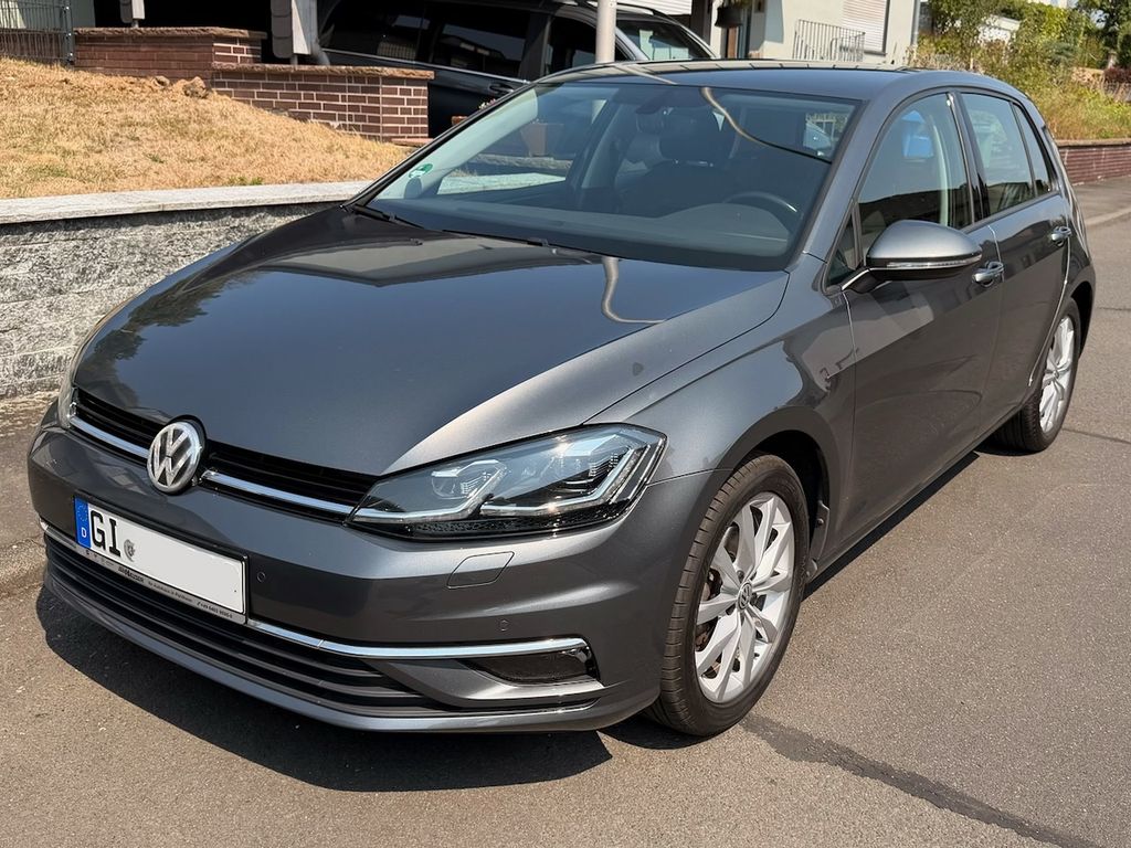 Image of Volkswagen Golf