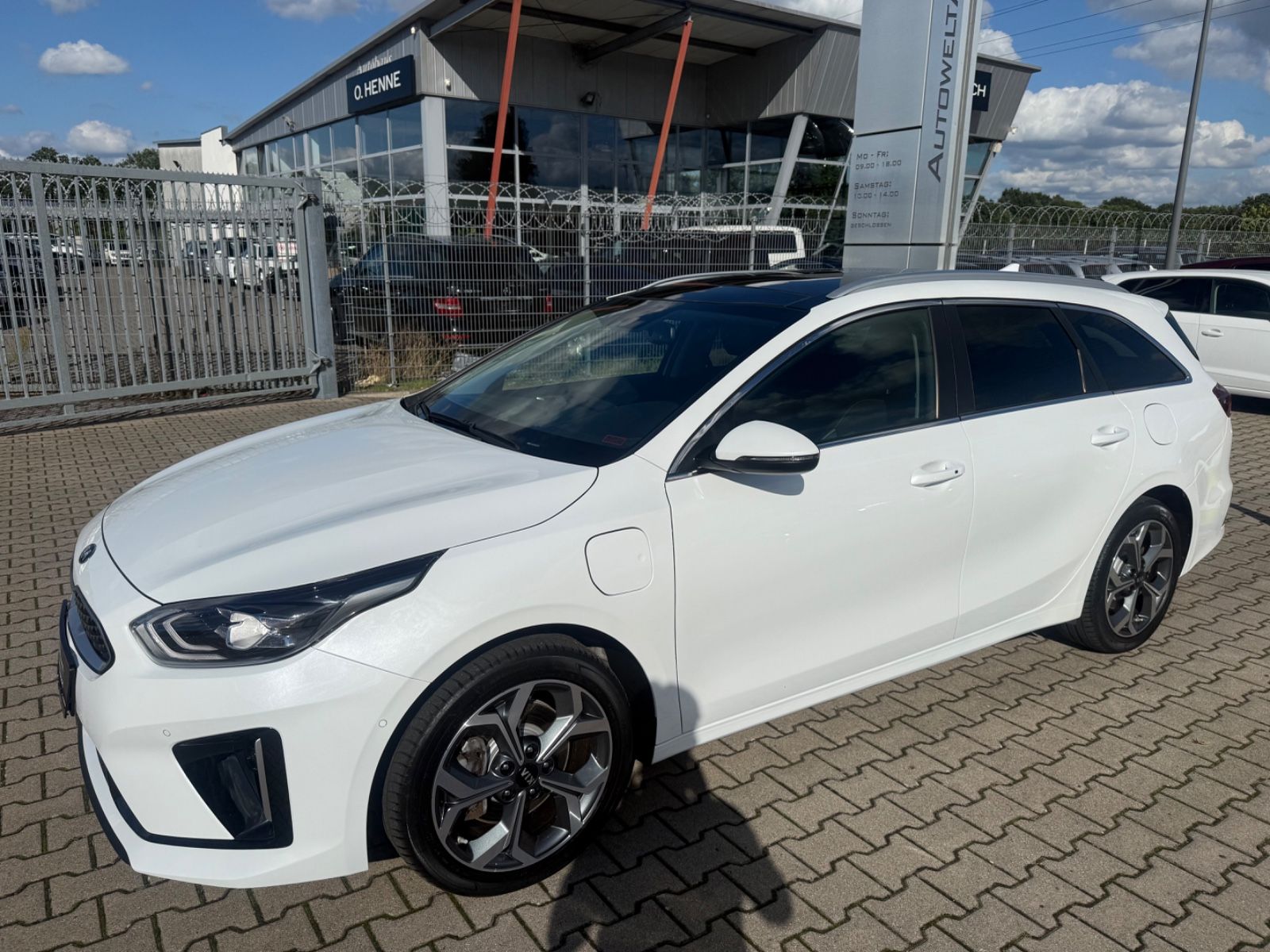 Kia cee'd / Ceed 1.6 / Pano /
