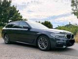 BMW 540i xDrive Touring M Sport | Vollausstattung  - BMW 540 von privat