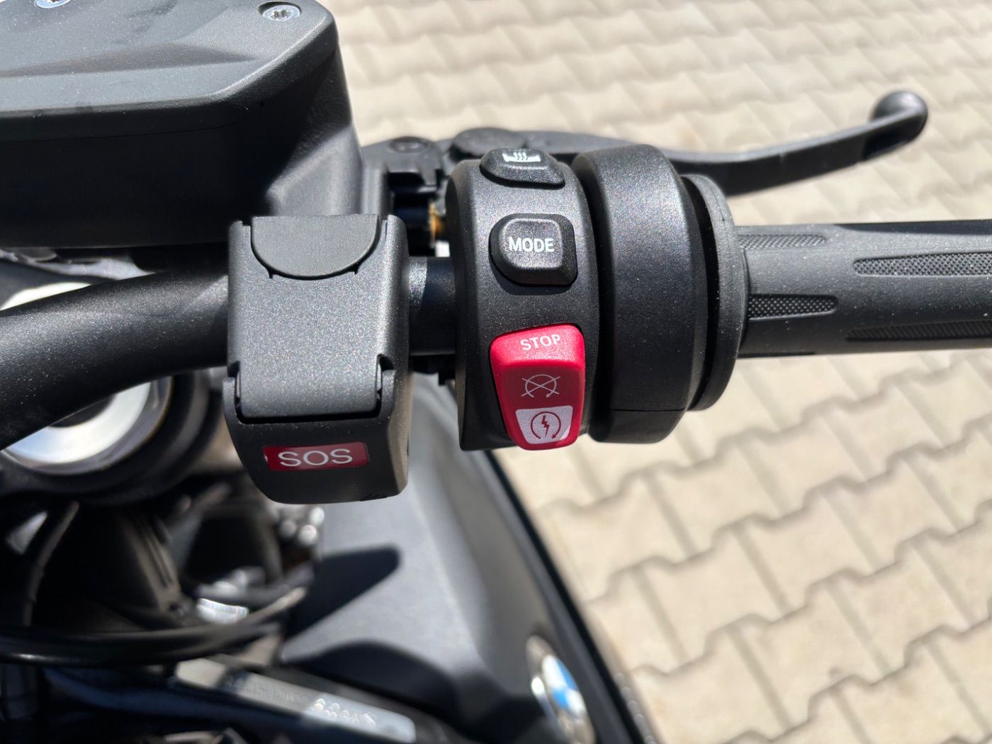 Fahrzeugabbildung BMW S 1000 R 2 Pakete