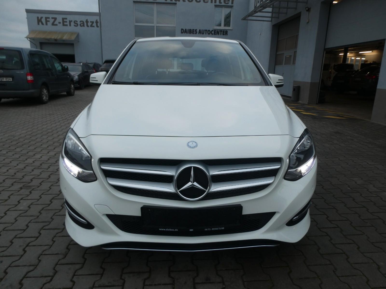 Mercedes-Benz B 200 B B 200 CDI / d