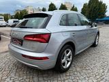 Audi Q5 2.0 TDI sport LED Navi AHK Virtual Cockpit - silberne Audi Q5