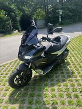 Aprilia SR GT 125 - APRILIA SR GT 125