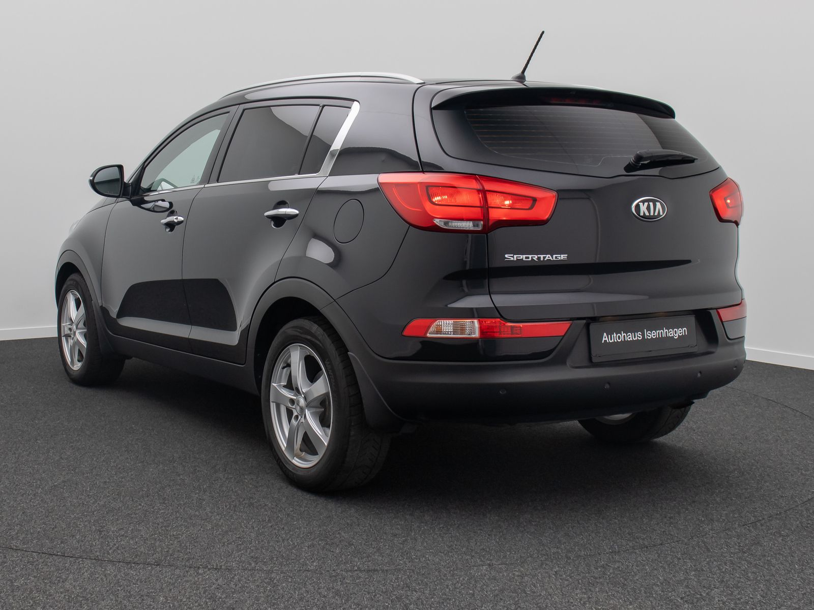 Fahrzeugabbildung Kia Sportage Attract 2WD Kamera FahrAss BremsAss LM