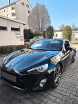 Toyota GT86 2,0-l-Boxermotor - - schwarze Toyota GT86