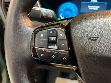 Ford Kuga Titanium 1,5 NEUES MODELL