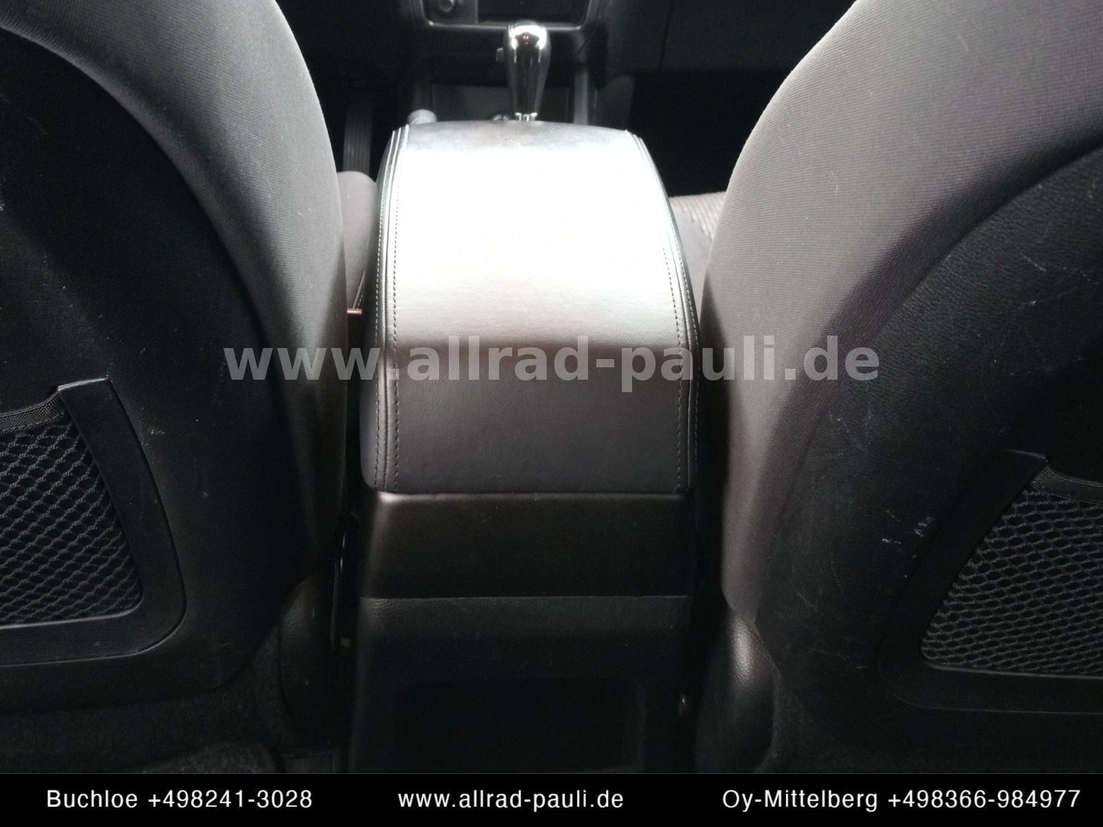 Ssangyong Korando 2.0 e-XGi Quartz | 8-fach, Träger