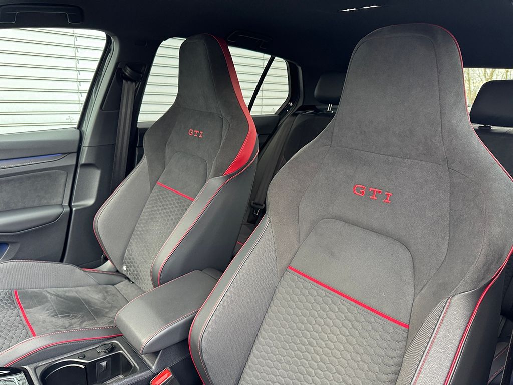 Golf VIII GTI Clubsport 2.0 TSI DSG *BLACKSTYLE*