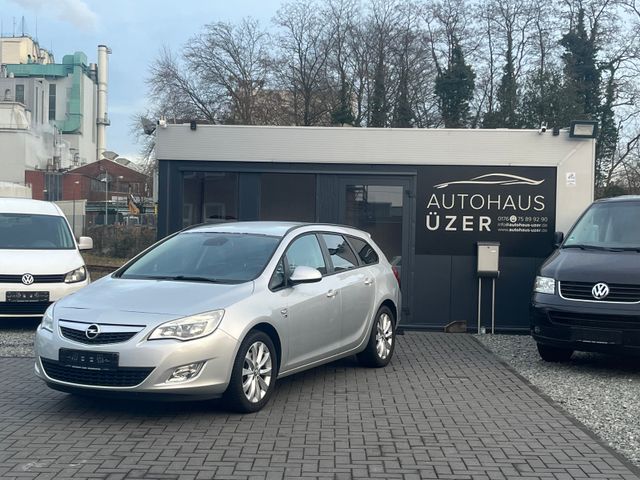 Opel Astra J Sports Tourer/SITZH/KLIMA/PDC/AHK/LENKH