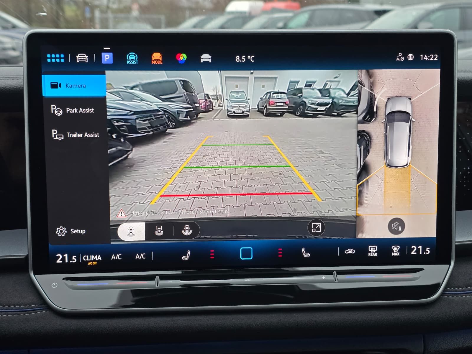 Fahrzeugabbildung Volkswagen Tayron 2.0 TDI 4M R-Line BLACK*7Si*MATRIX*PANO