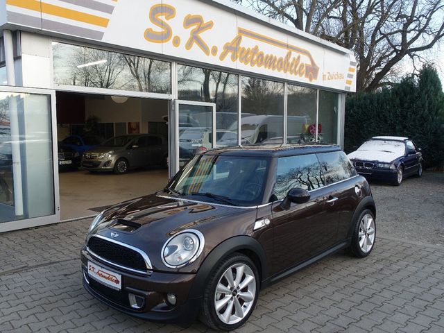 MINI Cooper S Chili *H/K*PANO*LEDER*XENON*PDC*