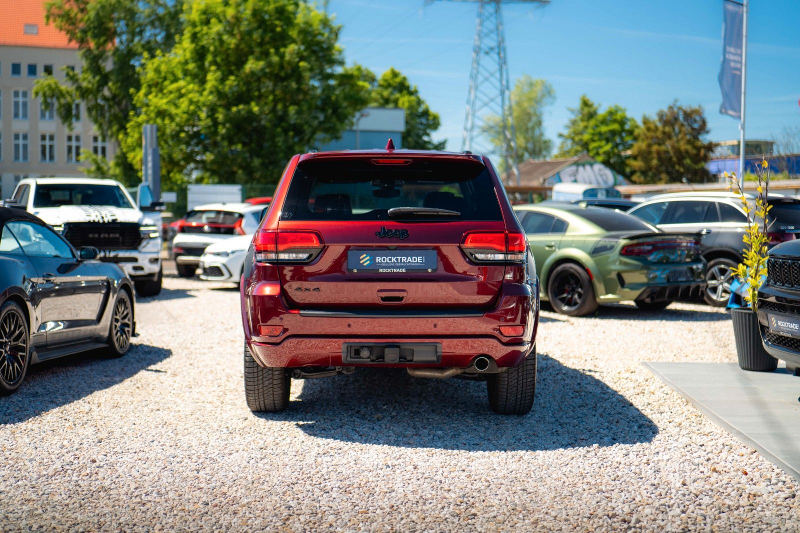 Fahrzeugabbildung Jeep Grand Cherokee 3.6 4x4 Altitude *Pano*CarPlay*