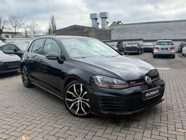 Volkswagen Golf VII Lim. GTI Performance BMT