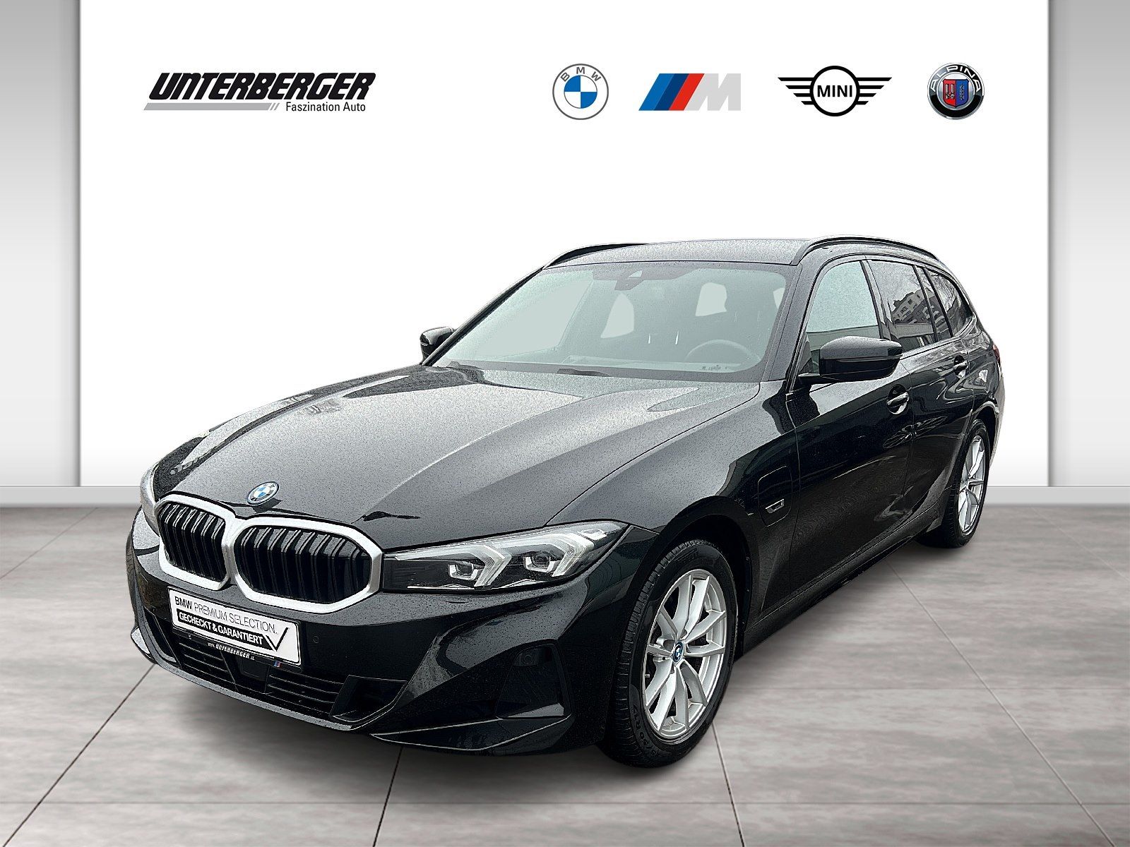 BMW 330e Touring HiFi DAB Komfortzg. ACC + Stop&amp;Go