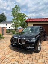 BMW X7 xDrive40i - - scheckheftgepflegte BMW X7